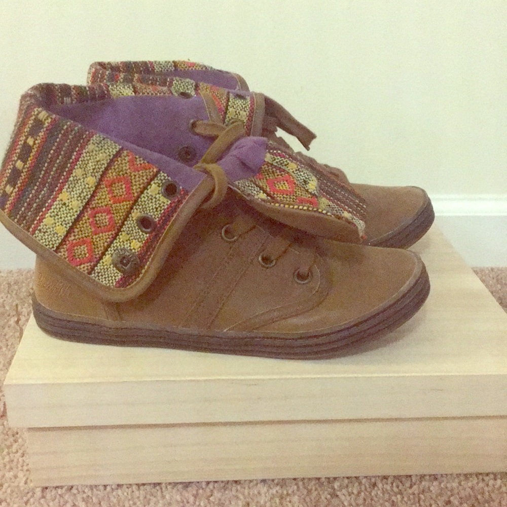 Blowfish foldover boots
